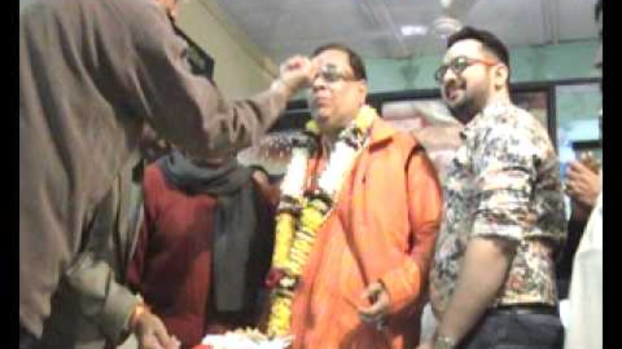 Sapana Xxx Com - Making Video Of Guruji Gobind Sharma Birthday Party At Sapna Sandwich.Found  Footage.:). - Online Best Astrologer in India